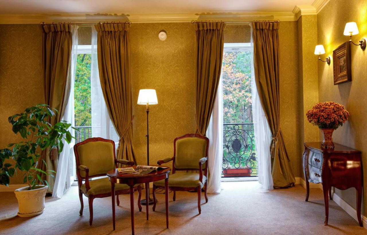 Kronon Park Hotel Grodno Dış mekan fotoğraf