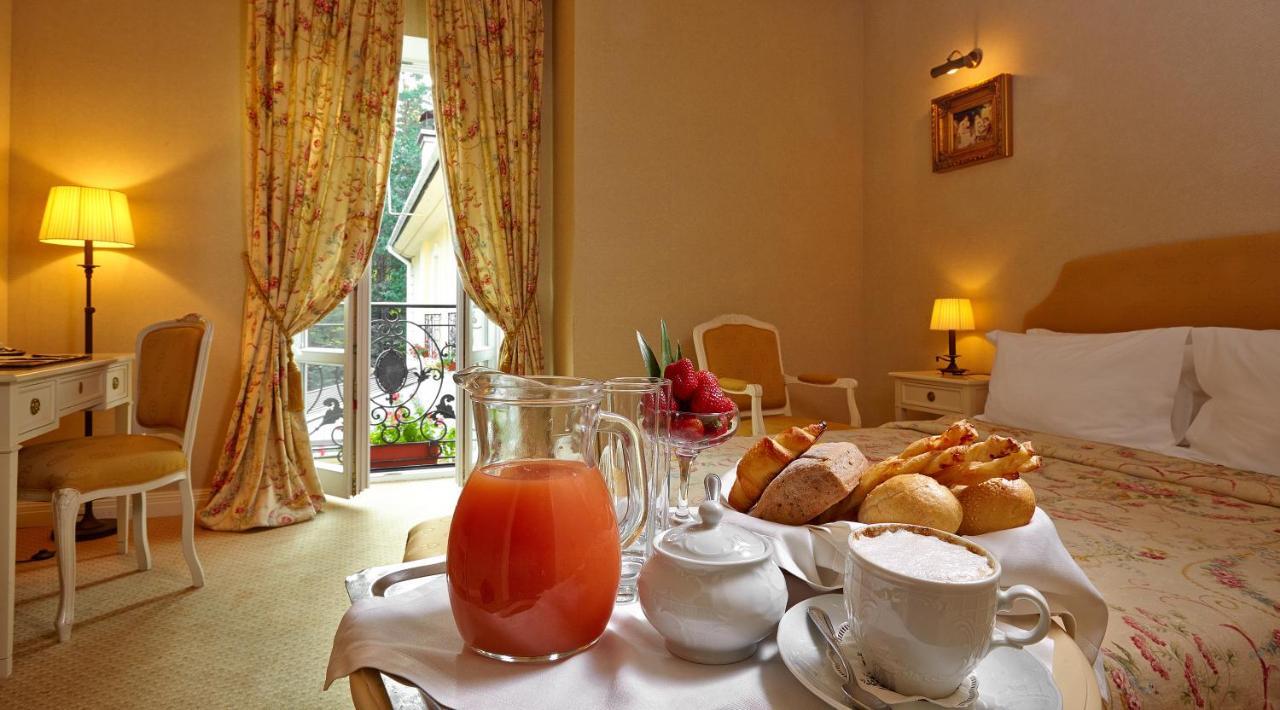 Kronon Park Hotel Grodno Dış mekan fotoğraf
